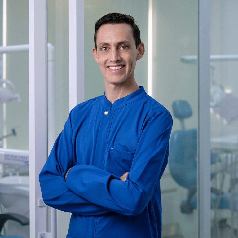 reyes2-1_0001_jm-0374622